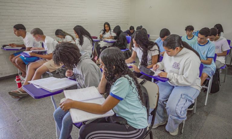 Diretores têm até sexta-feira para enviar dados do Censo Escolar 2026 ao Educacenso