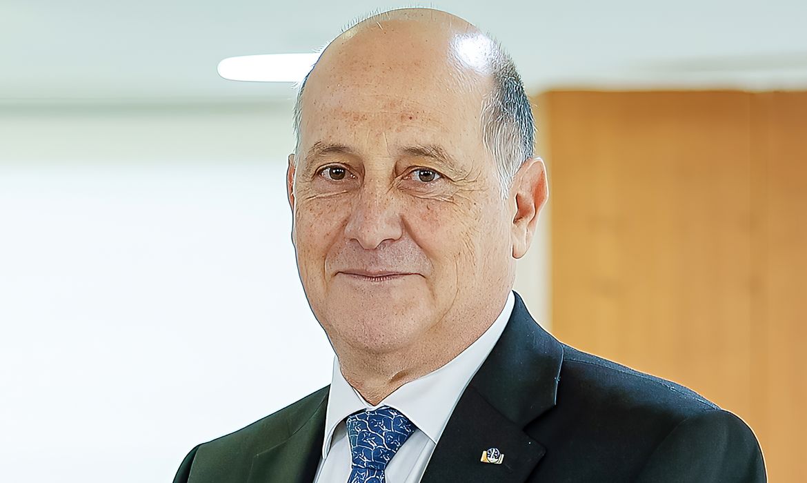 Itamaraty convoca embaixador argentino após ofensas de Javier Milei