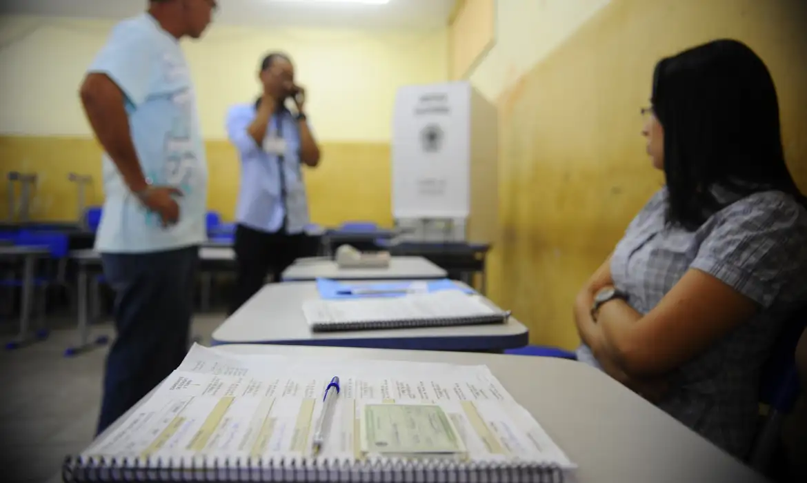 O papel dos mesários na garantia da transparência do processo eleitoral brasileiro